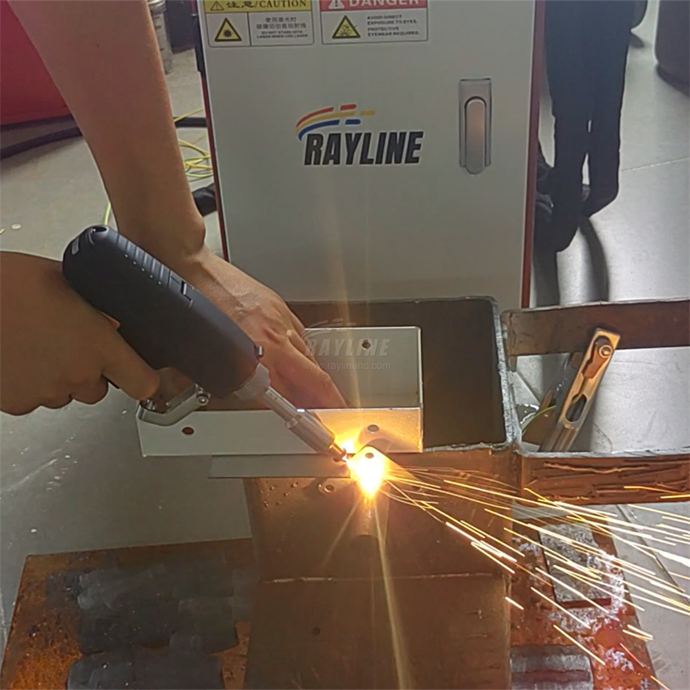 Nouveau Style Mini soudeuse La - Industrial Laser Welding avis et prix
